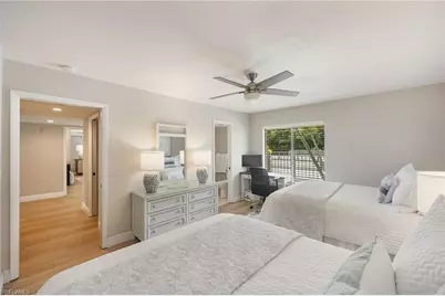 723 Wildwood Ln, Naples, FL 34105 - Photo 17