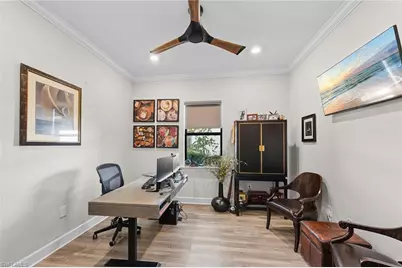 9607 Everglades Dr, Naples, FL 34120 - Photo 5