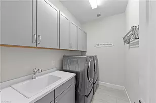 9607 Everglades Dr, Naples, FL 34120 - Photo 23