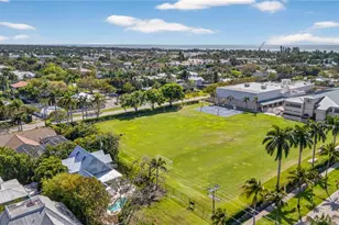 660 8th Ave S, Naples, FL 34102 - Photo 35