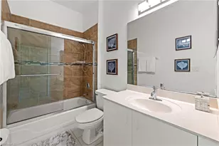 2310 Carrington Ct, Naples, FL 34109 - Photo 9