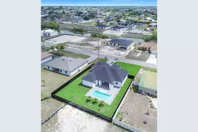1306 NE 1st Ave, Cape Coral, FL 33909 - Photo 31