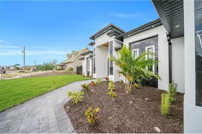 1306 NE 1st Ave, Cape Coral, FL 33909 - Photo 5