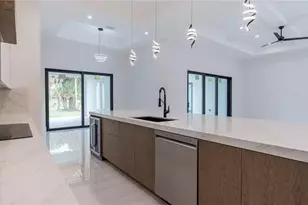 649 Golden Gate Blvd E, Naples, FL 34120 - Photo 13