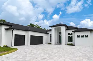 649 Golden Gate Blvd E, Naples, FL 34120 - Photo 1