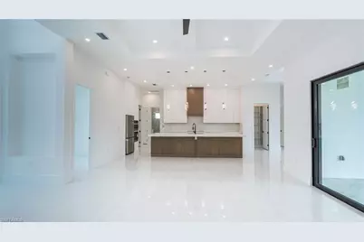 649 Golden Gate Blvd E, Naples, FL 34120 - Photo 5