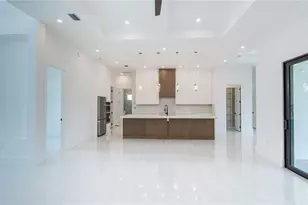 649 Golden Gate Blvd E, Naples, FL 34120 - Photo 5