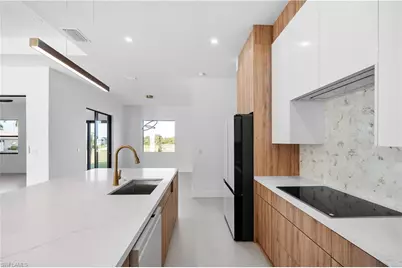 3539 NW 41st Pl, Cape Coral, FL 33993 - Photo 7