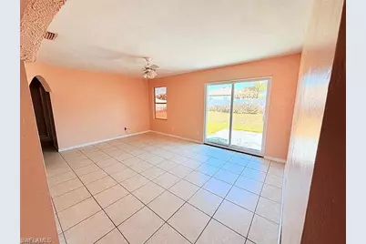 419 NE 16th Pl, Cape Coral, FL 33909 - Photo 3