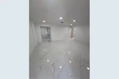 2101 Hibiscus Rd, Fort Myers, FL 33905 - Photo 3