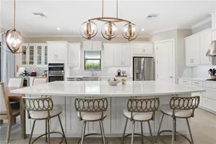 11161 Canal Grande Dr, Fort Myers, FL 33913 - Photo 3