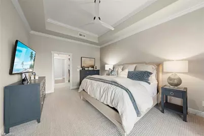 646 Vintage Reserve Cir #4D, Naples, FL 34119 - Photo 9