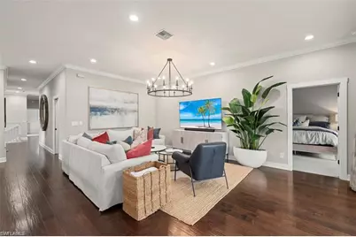 646 Vintage Reserve Cir #4D, Naples, FL 34119 - Photo 7