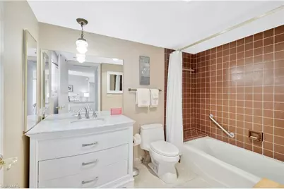 10701 Gulf Shore Dr #302, Naples, FL 34108 - Photo 15