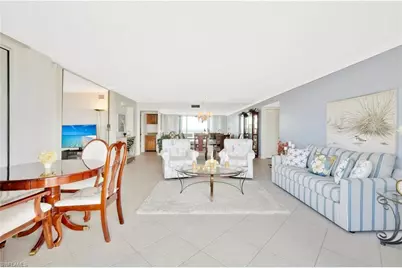 10701 Gulf Shore Dr #302, Naples, FL 34108 - Photo 5