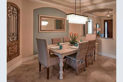 2850 Aviamar Cir, Naples, FL 34114 - Photo 11