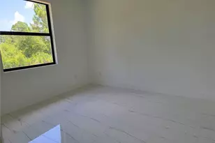 886 Milwaukee Blvd, Lehigh Acres, FL 33974 - Photo 15