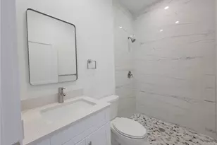 886 Milwaukee Blvd, Lehigh Acres, FL 33974 - Photo 5