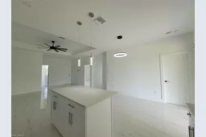 886 Milwaukee Blvd, Lehigh Acres, FL 33974 - Photo 7