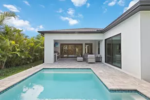 837 99th Ave N, Naples, FL 34108 - Photo 1