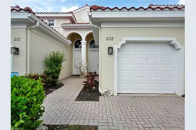 895 Eastham Way #M202, Naples, FL 34104 - Photo 1