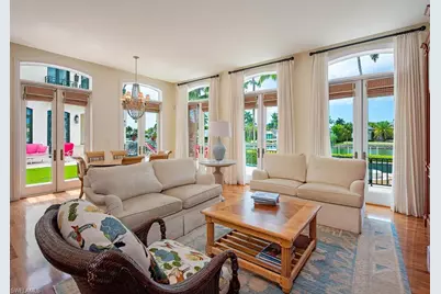 3580 Gin Ln, Naples, FL 34102 - Photo 17