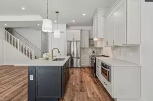 7968 Cordoba Pl, Naples, FL 34113 - Photo 13