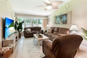 4240 Jack Frost Ct, Naples, FL 34112 - Photo 7