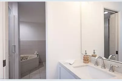 1281 Diana Ave, Naples, FL 34103 - Photo 19