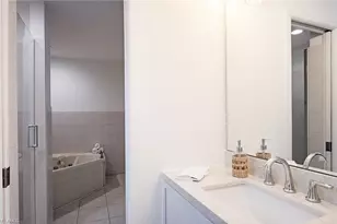 1281 Diana Ave, Naples, FL 34103 - Photo 19