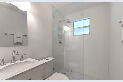 1281 Diana Ave, Naples, FL 34103 - Photo 11
