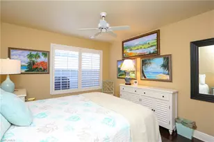 127 Bristol Ln, Naples, FL 34112 - Photo 33