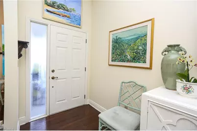 127 Bristol Ln, Naples, FL 34112 - Photo 7