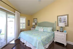 127 Bristol Ln, Naples, FL 34112 - Photo 37