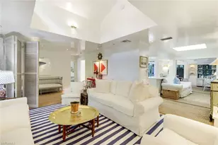 295 6th St N, Naples, FL 34102 - Photo 5
