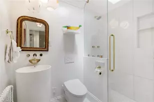 295 6th St N, Naples, FL 34102 - Photo 23