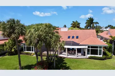 4451 Yacht Harbor Dr, Naples, FL 34112 - Photo 3