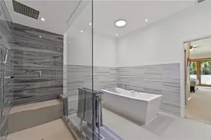 4451 Yacht Harbor Dr, Naples, FL 34112 - Photo 15