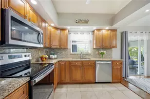 1131 NW 28th Pl, Cape Coral, FL 33993 - Photo 7