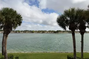 2571 Citrus Lake Dr, Naples, FL 34109 - Photo 9