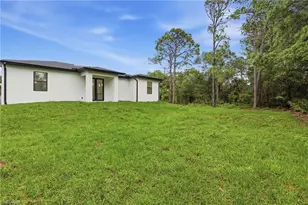 669 Windermere Dr, Lehigh Acres, FL 33972 - Photo 41