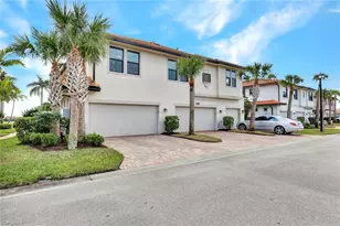 1439 Santiago Cir, Naples, FL 34113 - Photo 17