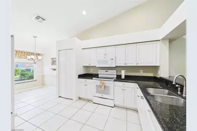 1704 Royal Cir #602, Naples, FL 34112 - Photo 11