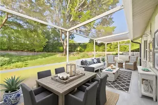 1704 Royal Cir, Naples, FL 34112 - Photo 19