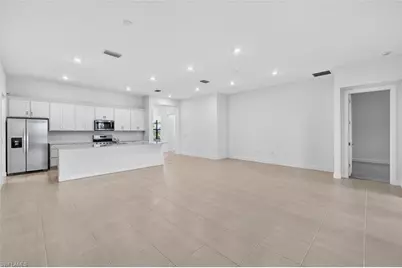 24605 Marina Del Ray Dr, Bonita Springs, FL 34135 - Photo 11