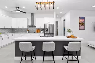 569 Desoto Blvd S, Naples, FL 34117 - Photo 9