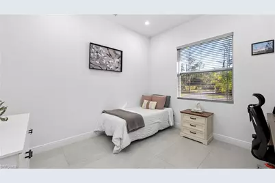 569 Desoto Blvd S, Naples, FL 34117 - Photo 23