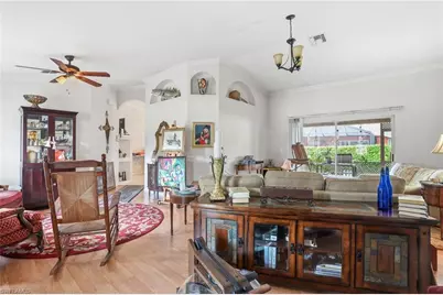 4061 Vine Ln, Naples, FL 34112 - Photo 9