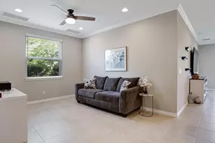 9378 Pocida Ct, Naples, FL 34119 - Photo 7