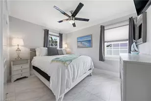 813 N Barfield Dr, Marco Island, FL 34145 - Photo 23